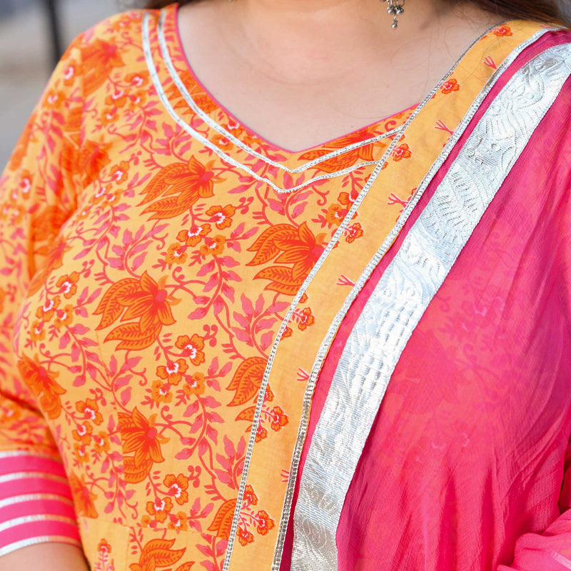 Gulabi kiran floral cotton Anarkali set