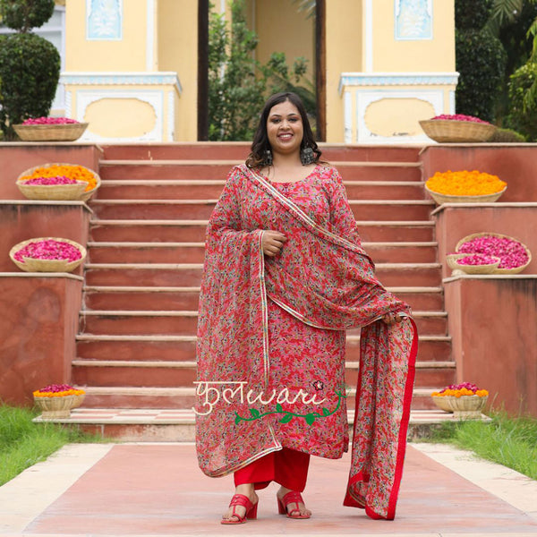 Phoolon Ki Rani Suit Set