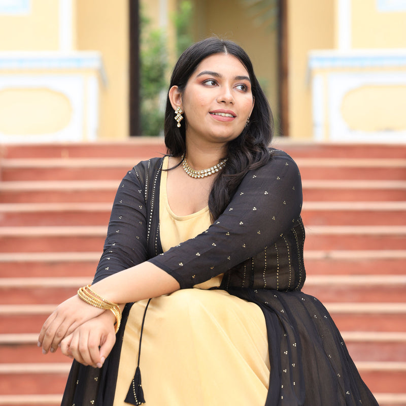 Black & Gold Chinon Mukeish Cape set