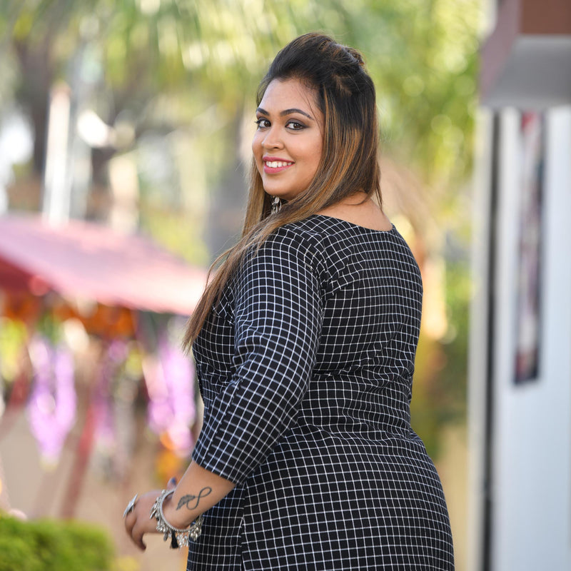 Black & White Checked Woollen Kurta
