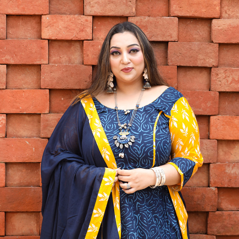 Jodhpur Neela Peela Lehenga Set