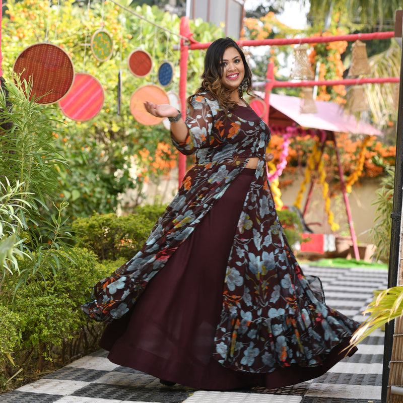 English Walnut Floral Passion Cape Set