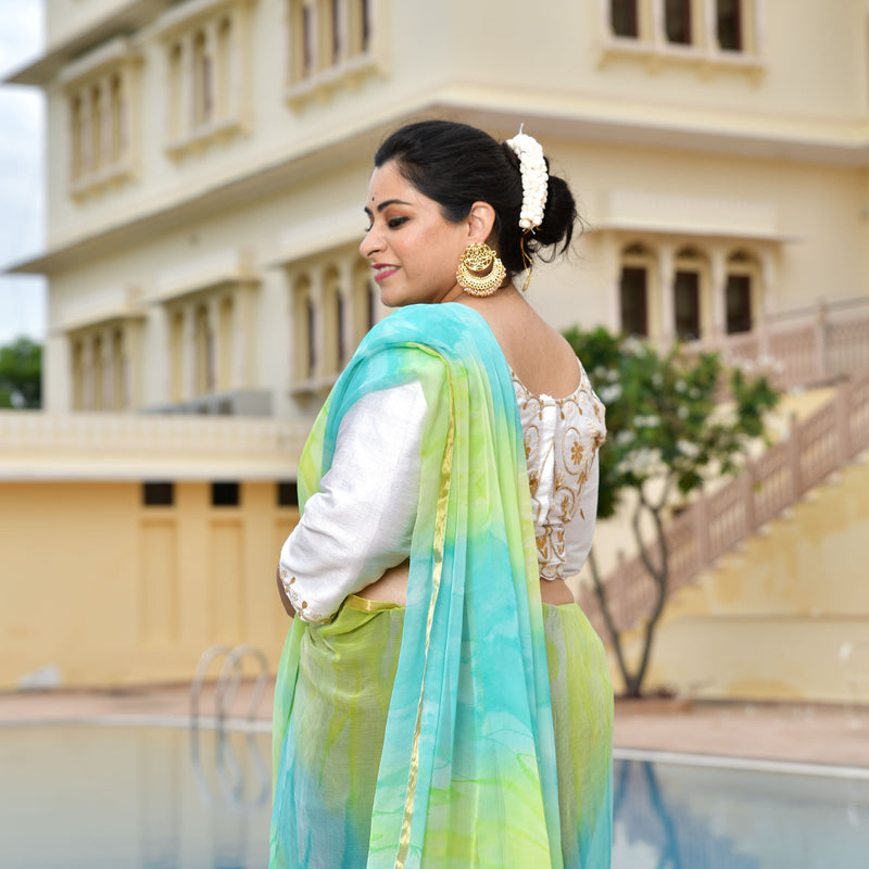 Moti Sa Safeed Gota Patti Blouse