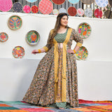 Mustard Meadows In The Garden Cape Set