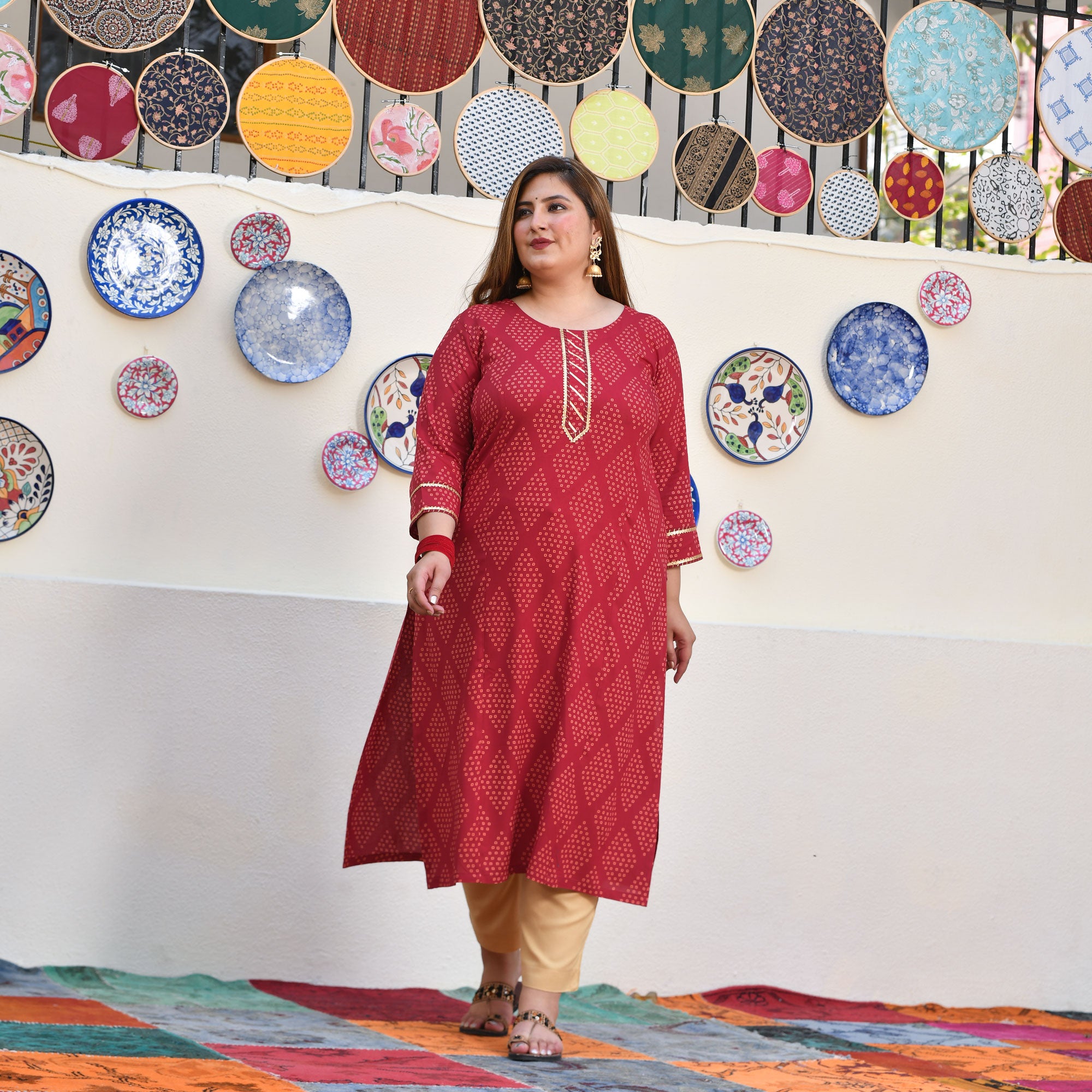 Black Kurtis - Get 30 - 40% off on Balck Kurti Online at Myntra